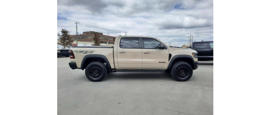 2022款道奇霸王龍最帥皮卡 高大威猛的造型設(shè)計